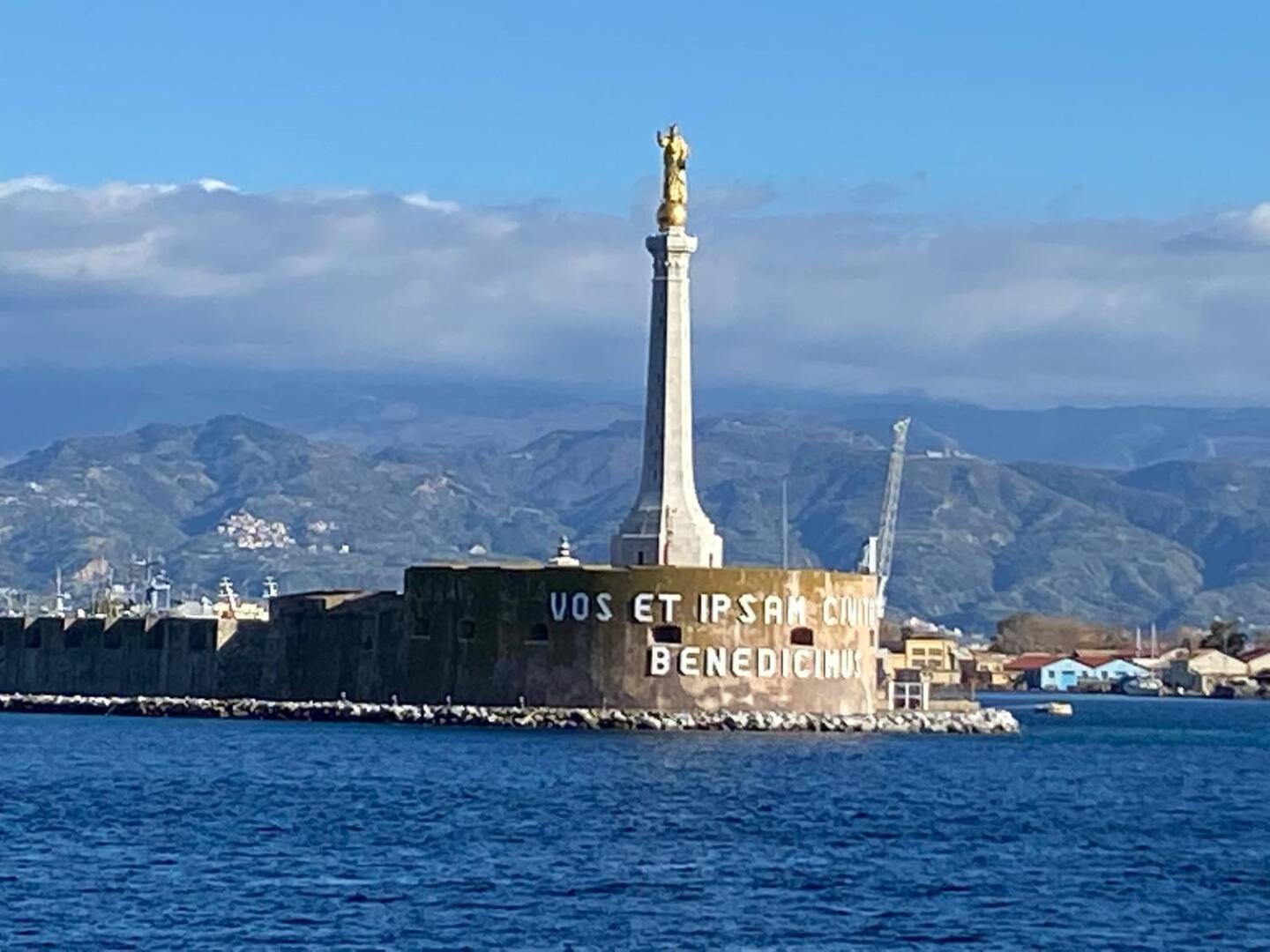 Operaprimasuite In Centro Μεσίνα Εξωτερικό φωτογραφία